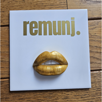 Remunj mit mondj