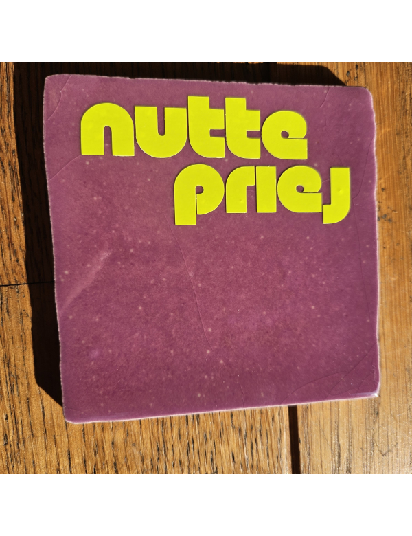 Nutte priej lila Nutte priej lila